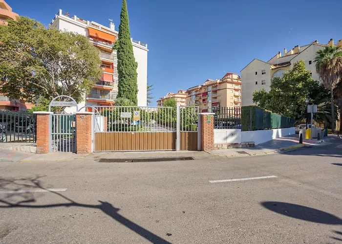 Sur Alhambra * Fuengirola