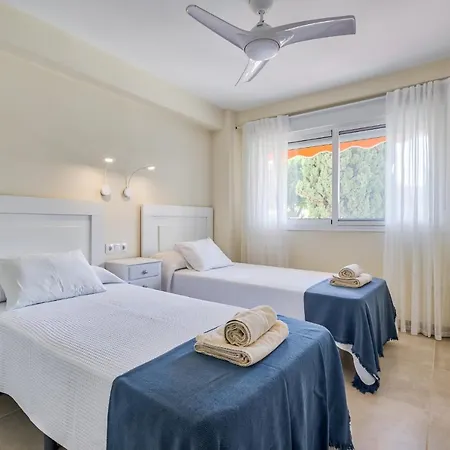 Sur Alhambra Apartment *